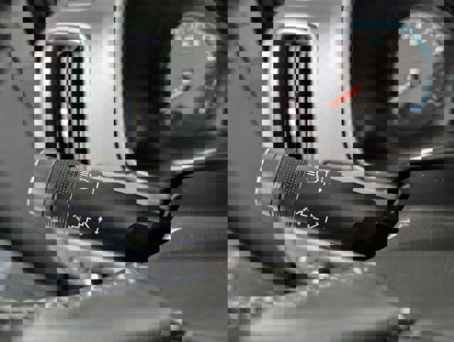 Used 2022 Chevrolet Colorado LT w/ LT Convenience Package image 30