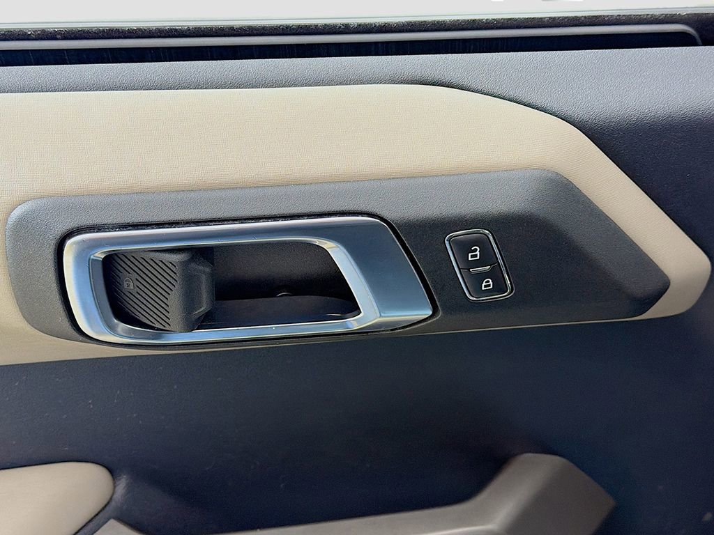 Used 2023 Ford Bronco Wildtrak image 28