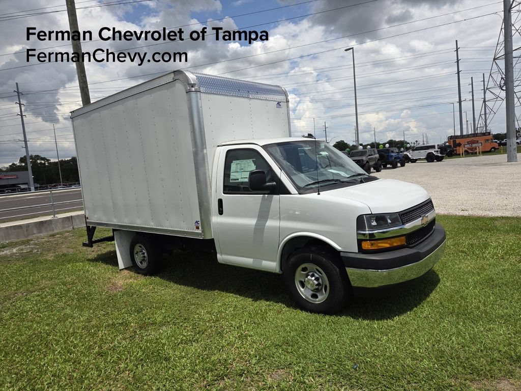 New 2024 Chevrolet Express 3500 w/ Power Convenience Package
