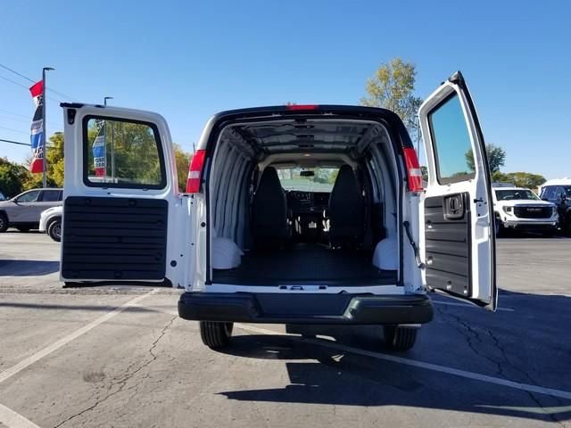 New 2025 GMC Savana 2500 w/ Driver Convenience Package RWD image 11