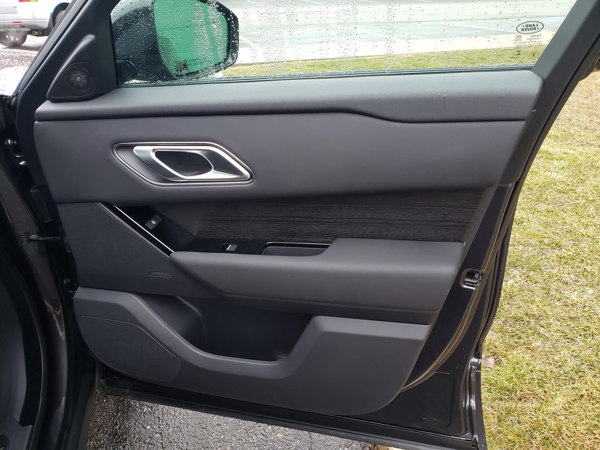 New 2026 Land Rover Range Rover Velar S image 18