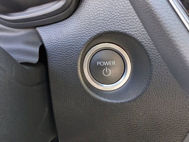 Used 2023 Toyota Corolla Cross SE image 23