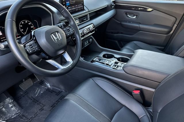 Certified 2023 Honda Pilot Touring image 11