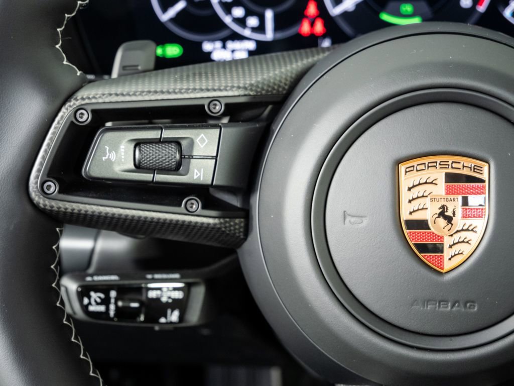 Certified 2026 Porsche 911 Carrera GTS image 10