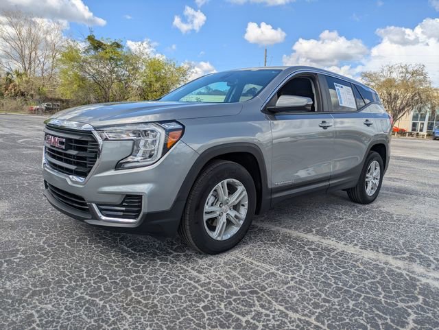 Certified 2024 GMC Terrain SLE image 8