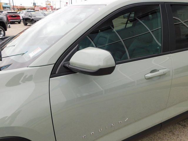 New 2026 Chevrolet Equinox LT w/ Convenience Package II image 11