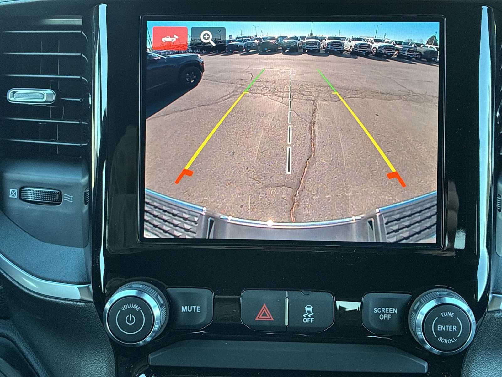 New 2025 RAM 2500 Big Horn AWD/4WD image 12