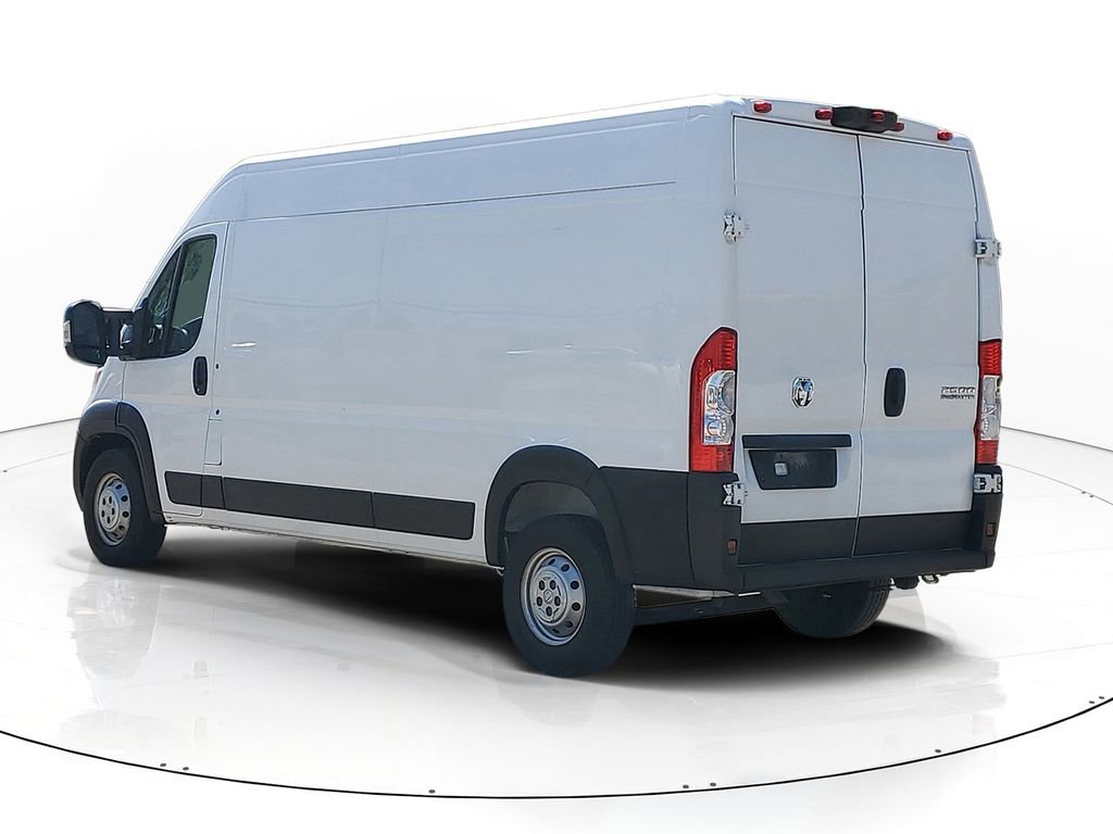 Used 2023 RAM ProMaster 2500 FWD image 3