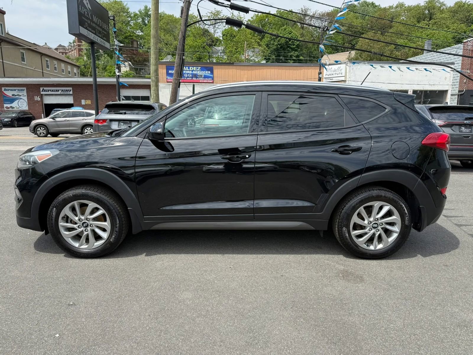 Used 2016 Hyundai Tucson SE w/ Option Group 12 AWD/4WD image 4