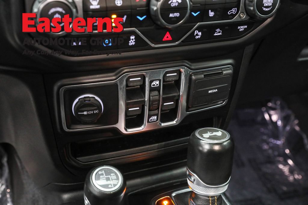 Used 2021 Jeep Wrangler Unlimited Sahara image 21