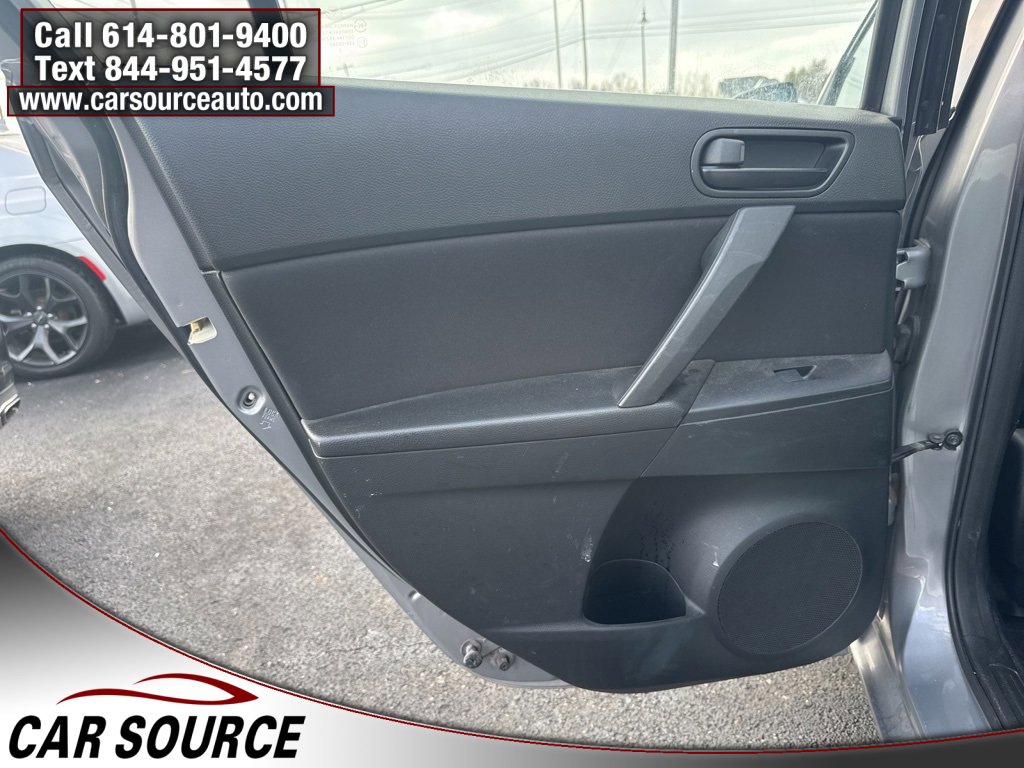 Used 2011 MAZDA MAZDA3 i Sport image 17