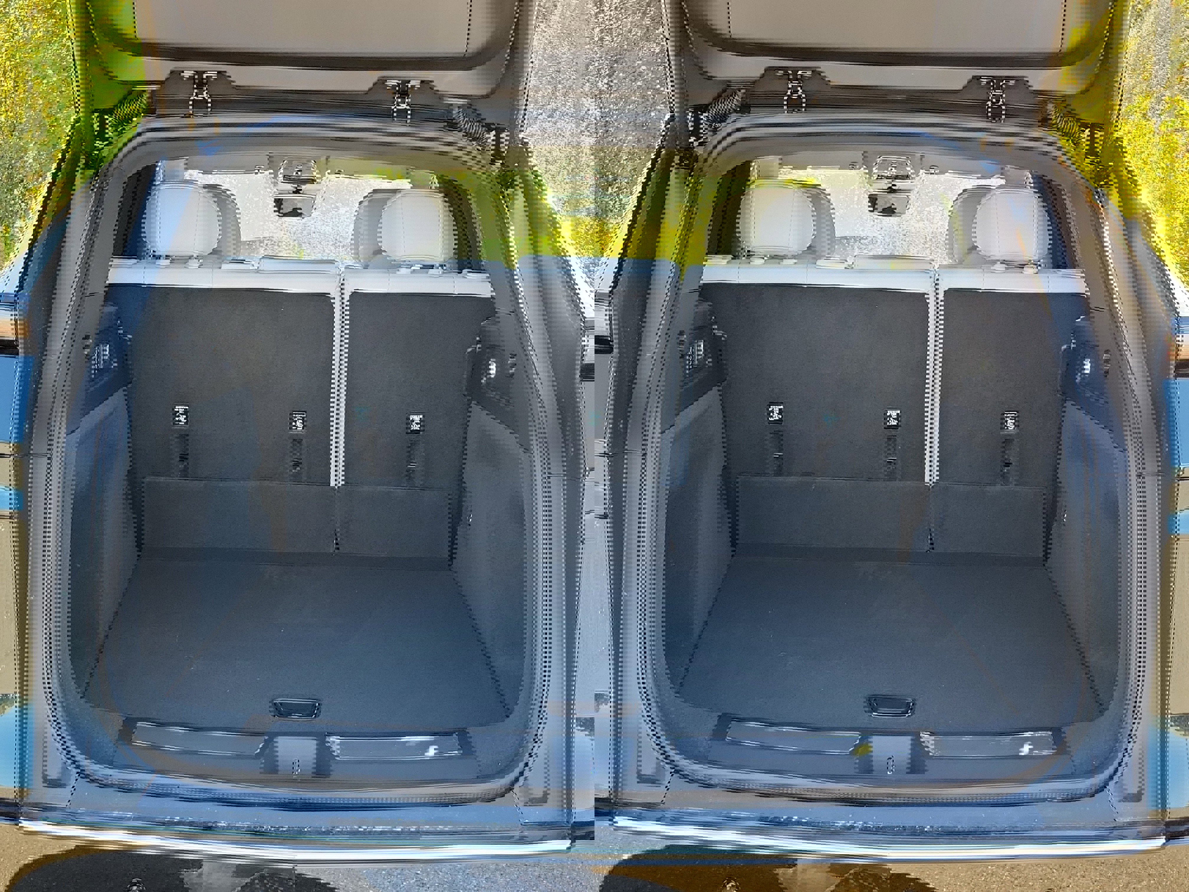 New 2026 Cadillac Lyriq Premium Luxury image 17