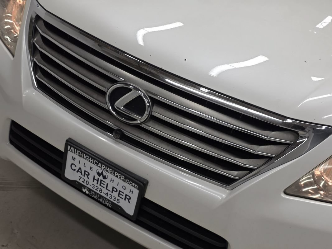 Used 2010 Lexus LX 570 4WD w/ Luxury Pkg image 52