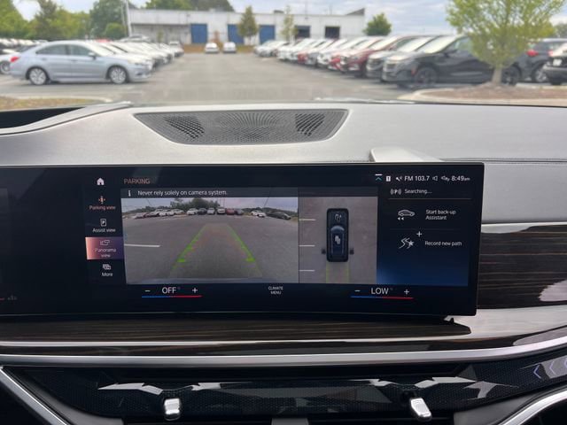 Used 2023 BMW X7 xDrive40i w/ Executive Package AWD/4WD image 32