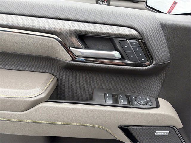 Used 2025 Chevrolet Silverado 1500 ZR2 w/ Technology Package image 14