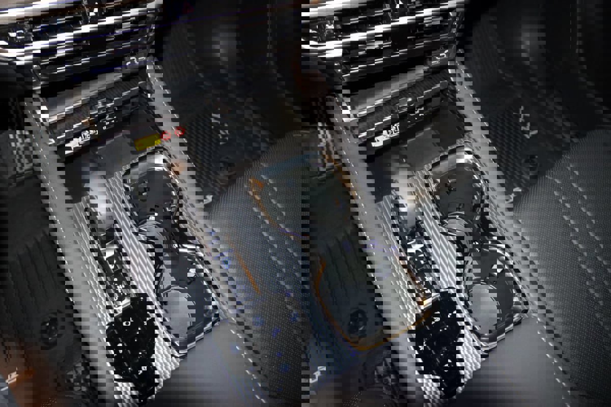 Used 2023 Lexus RX 500h F Sport image 43