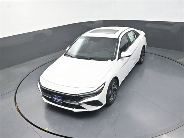 New 2026 Hyundai Elantra Limited image 26
