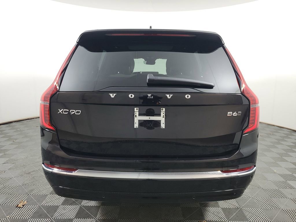 Certified 2025 Volvo XC90 B6 Plus image 7
