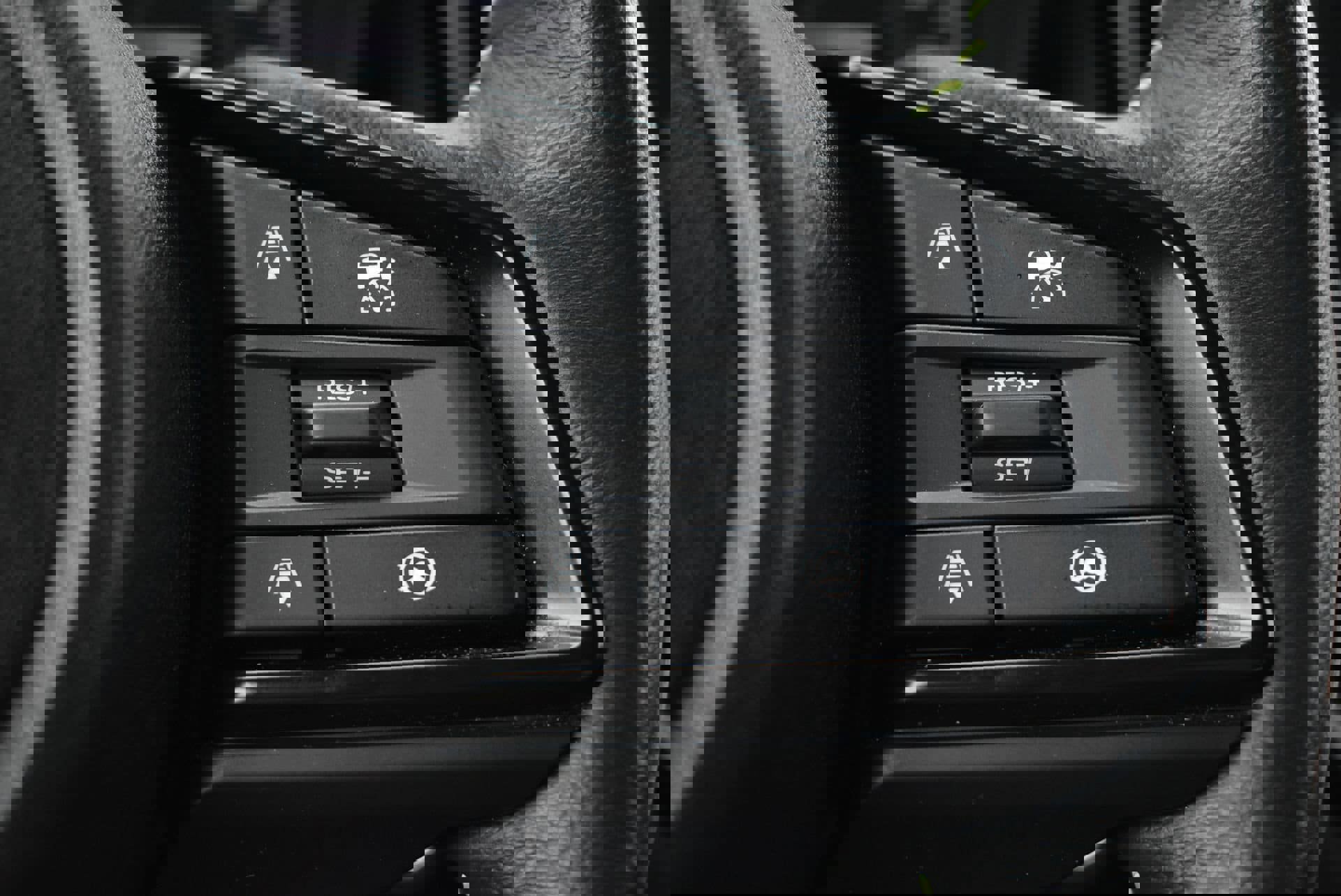 Used 2024 Subaru Ascent Onyx Edition image 23