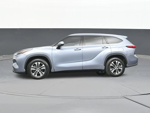 Used 2021 Toyota Highlander XLE FWD image 58
