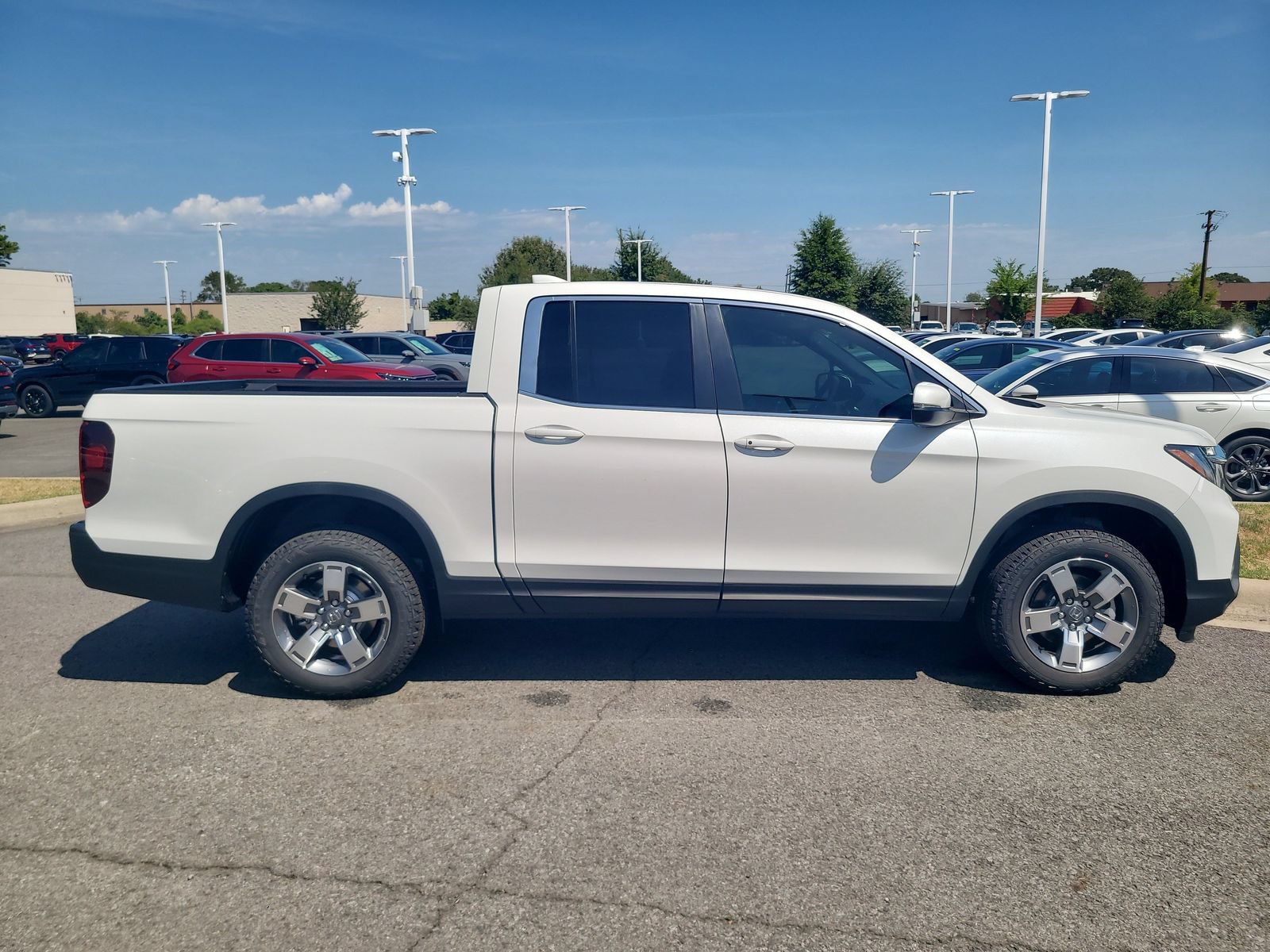 New 2026 Honda Ridgeline RTL image 2