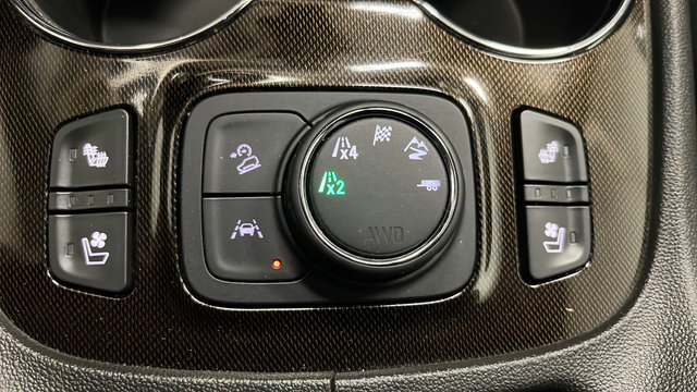 Used 2022 GMC Acadia AT4 w/ Technology Package AWD/4WD image 33