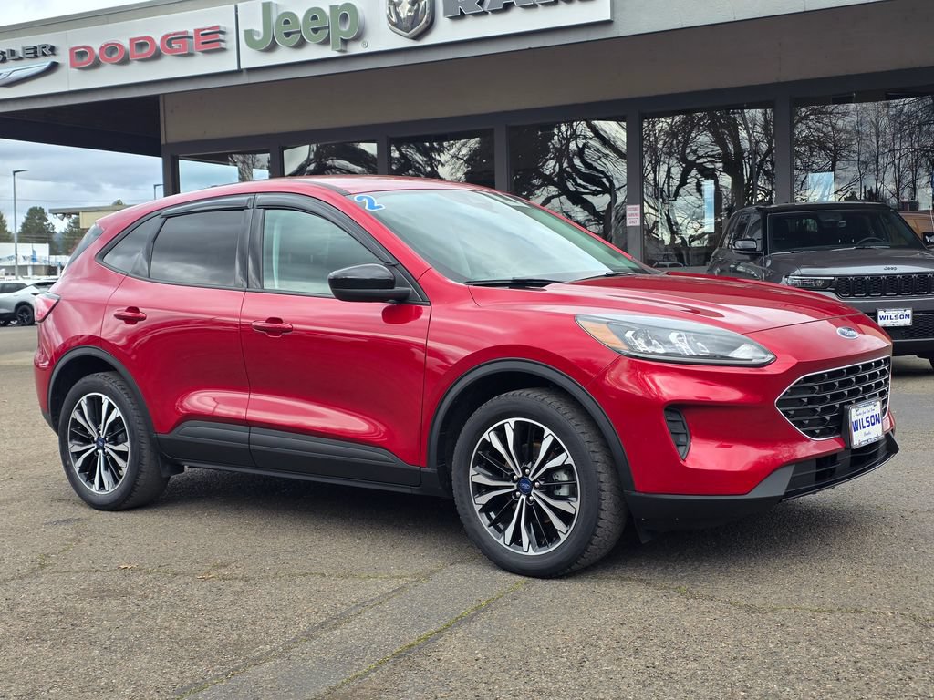 Used 2022 Ford Escape SE w/ SE Sport Appearance Package AWD/4WD image 27