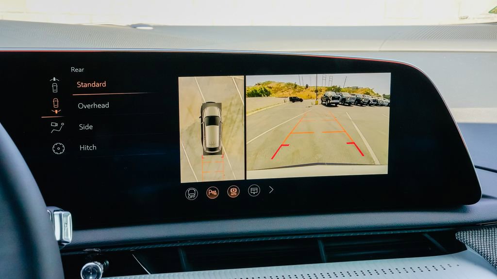 New 2026 Cadillac Optiq Sport 2 RWD image 22