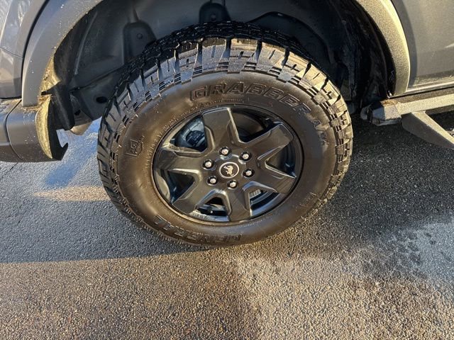 Used 2024 Ford Bronco Black Diamond image 12
