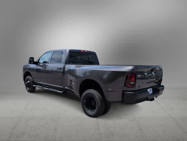 New 2026 RAM 3500 Tradesman AWD/4WD image 6