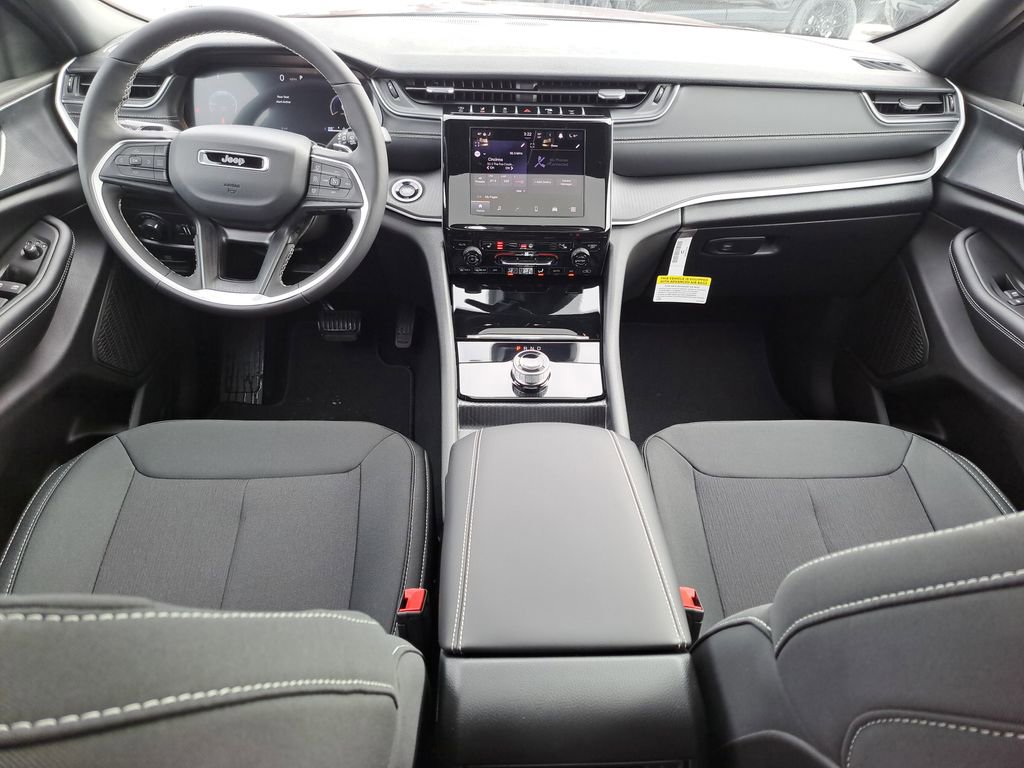 New 2026 Jeep Grand Cherokee Laredo X AWD/4WD image 11