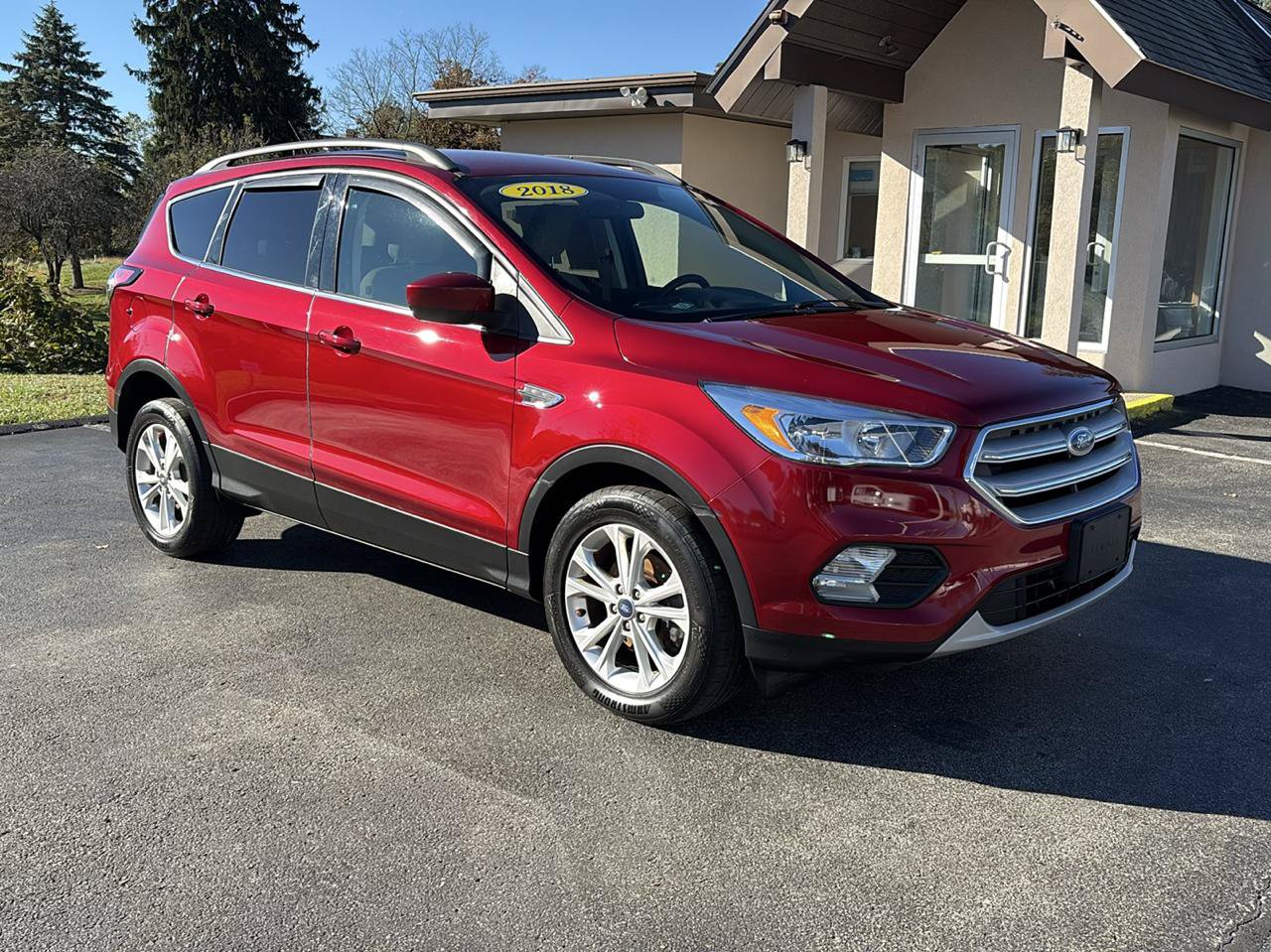 Used 2018 Ford Escape SE AWD/4WD image 3