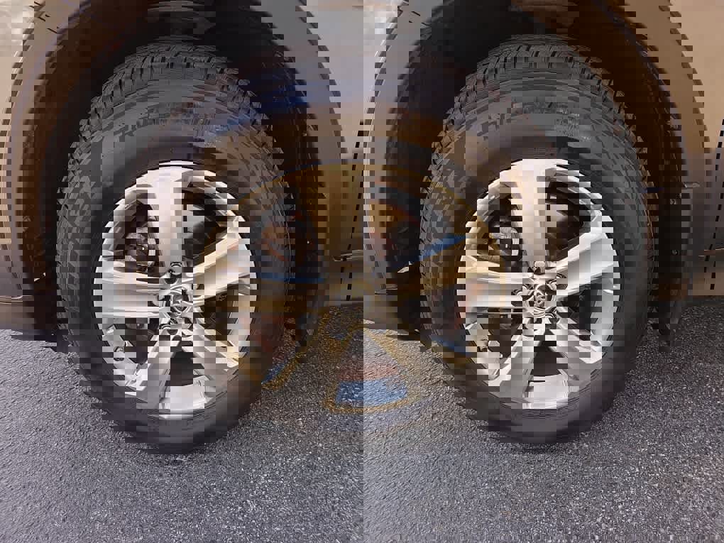 Used 2015 Toyota RAV4 XLE w/ Outdoor Package image 12