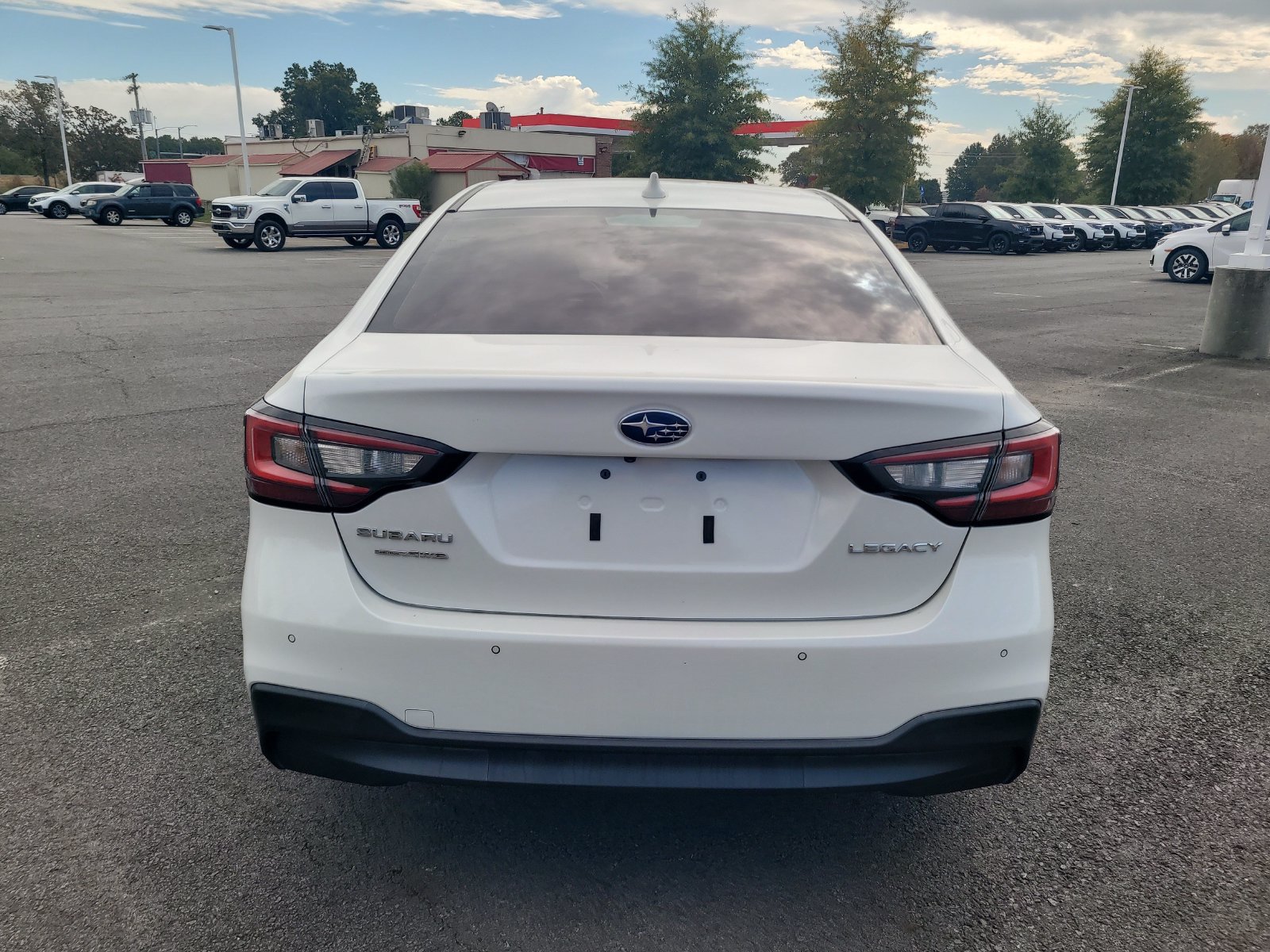 Used 2024 Subaru Legacy Limited AWD/4WD image 4