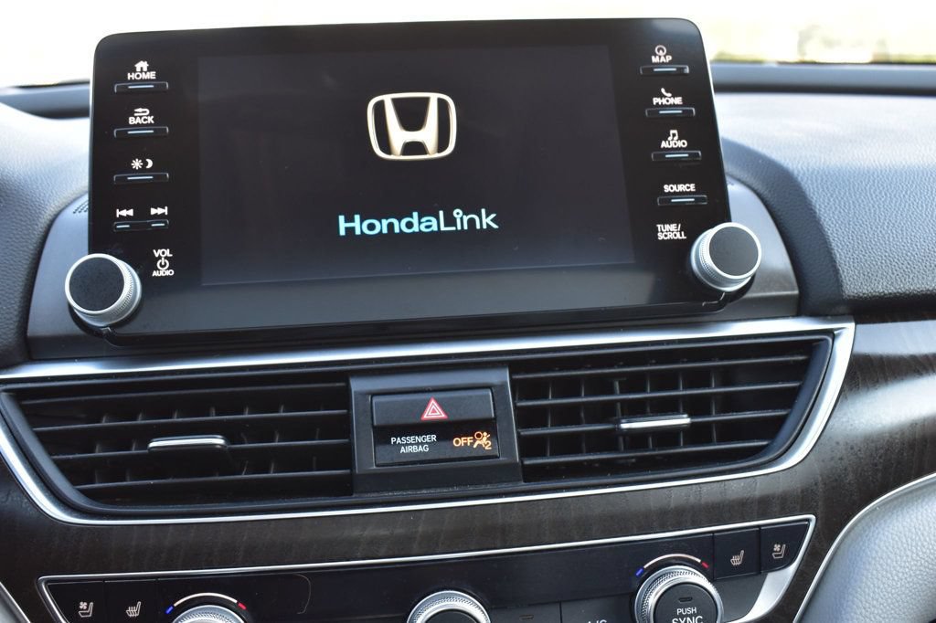 Used 2019 Honda Accord Touring image 31