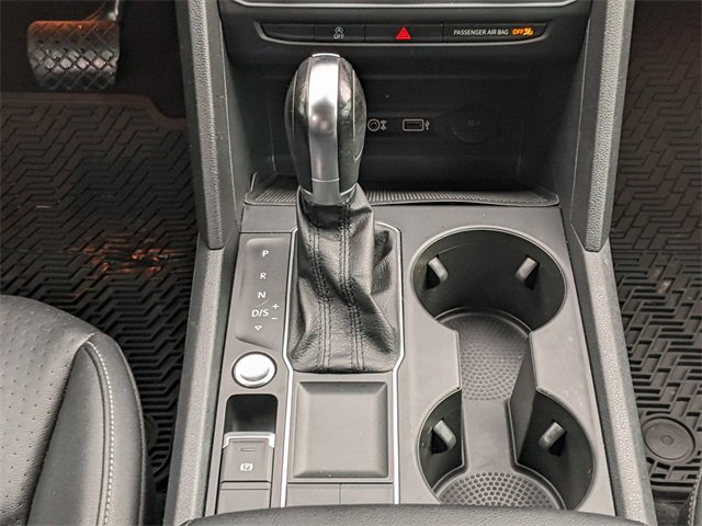 Used 2019 Volkswagen Atlas SE w/ Towing Package image 16