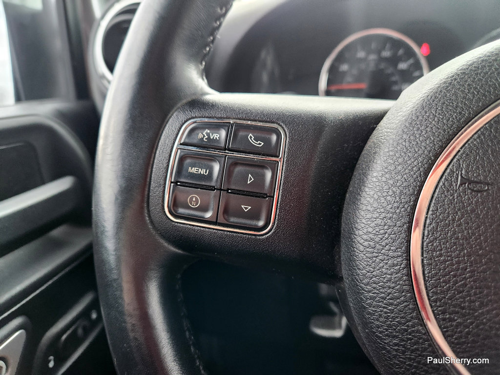 Used 2013 Jeep Wrangler Unlimited Rubicon w/ Connectivity Group image 35