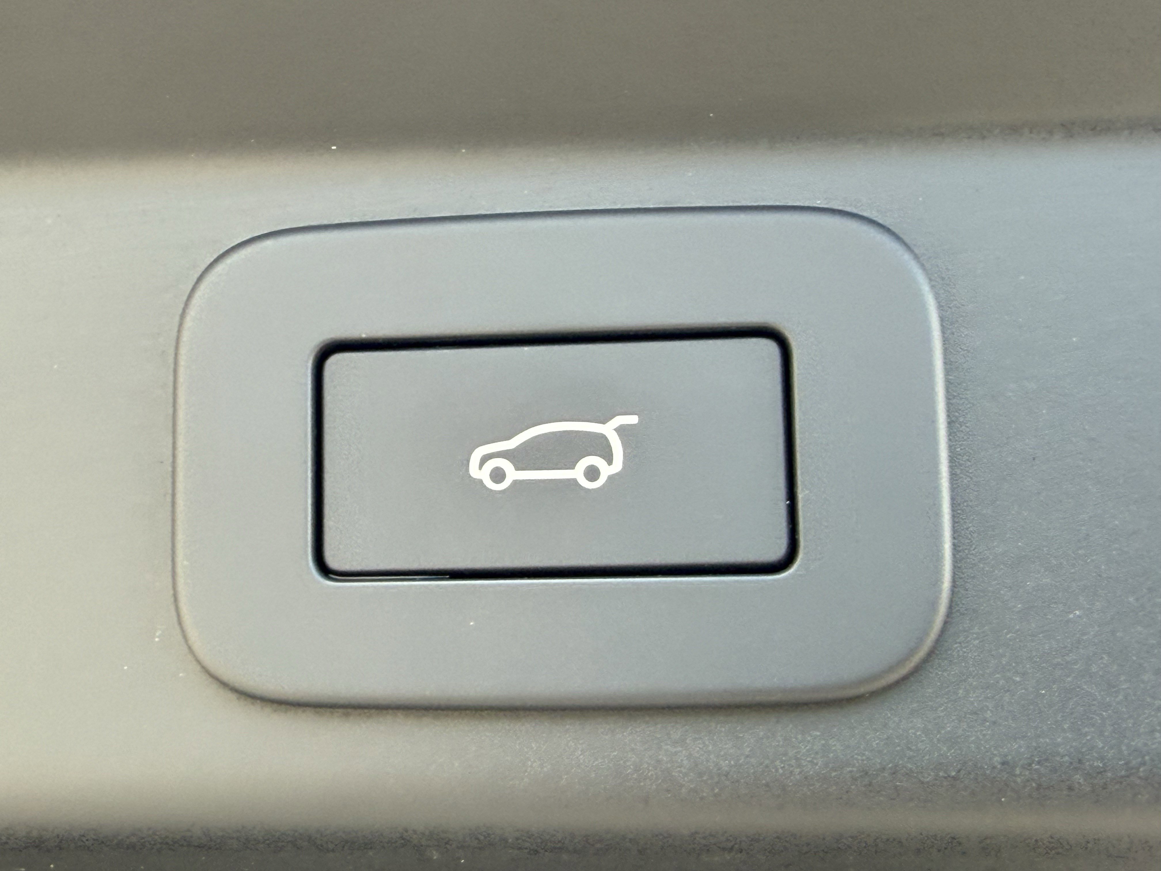 Used 2024 Land Rover Range Rover Sport Dynamic SE image 14