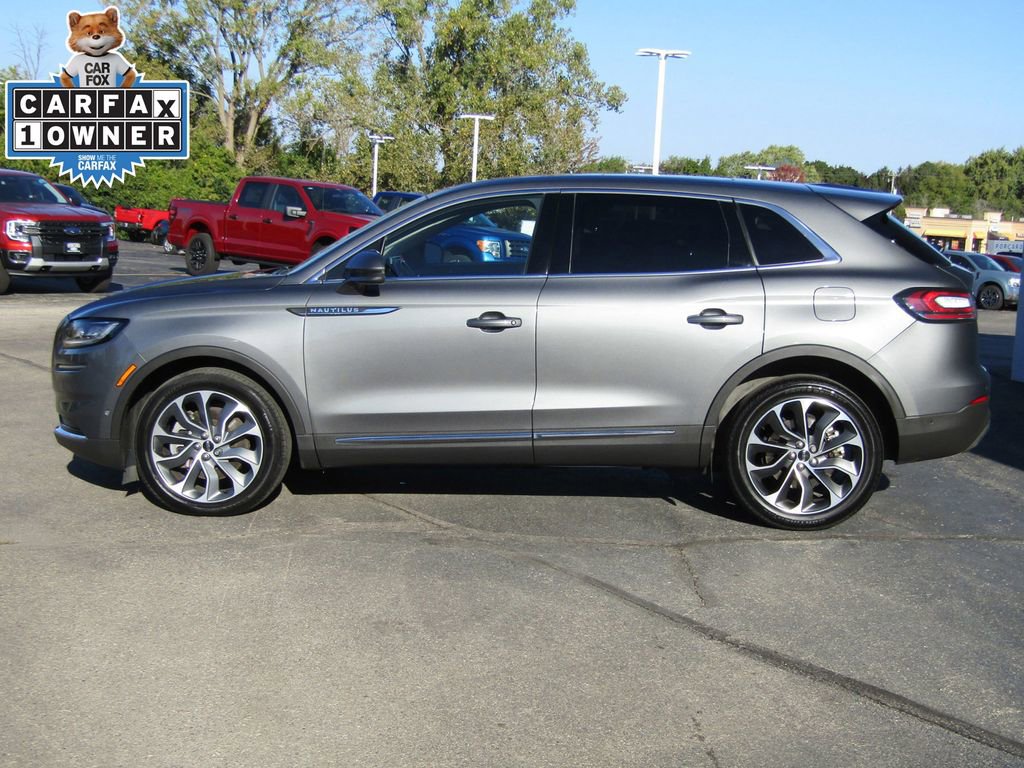 Used 2021 Lincoln Nautilus Reserve w/ Equipment Group 201A image 2