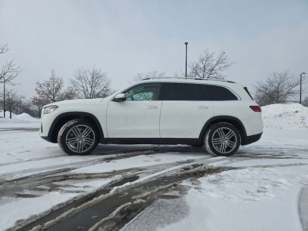 Used 2026 Mercedes-Benz GLS 450 4MATIC image 13