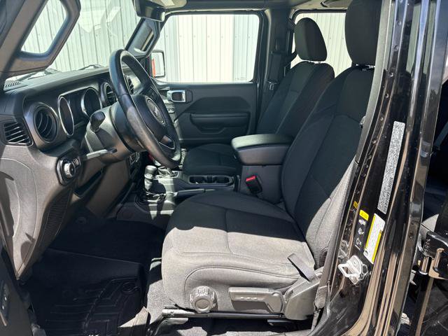Used 2021 Jeep Wrangler Unlimited Sport AWD/4WD image 13