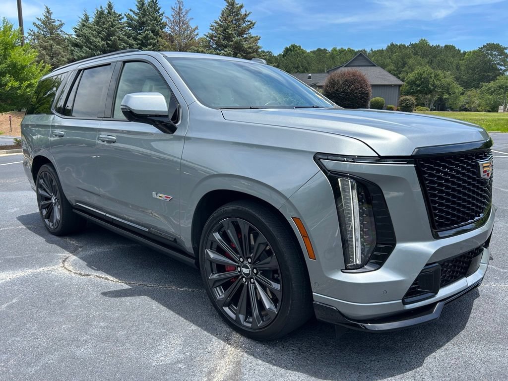 Used 2025 Cadillac Escalade V AWD/4WD image 24
