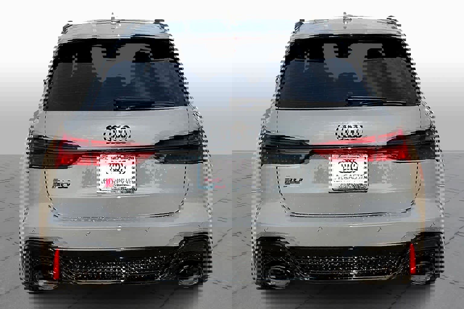 New 2026 Audi RS 6 performance image 4