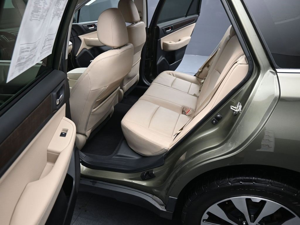 Used 2017 Subaru Outback 2.5i Limited image 15