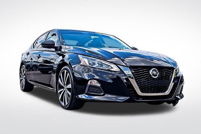 Used 2021 Nissan Altima 2.5 SR w/ SR Premium Package