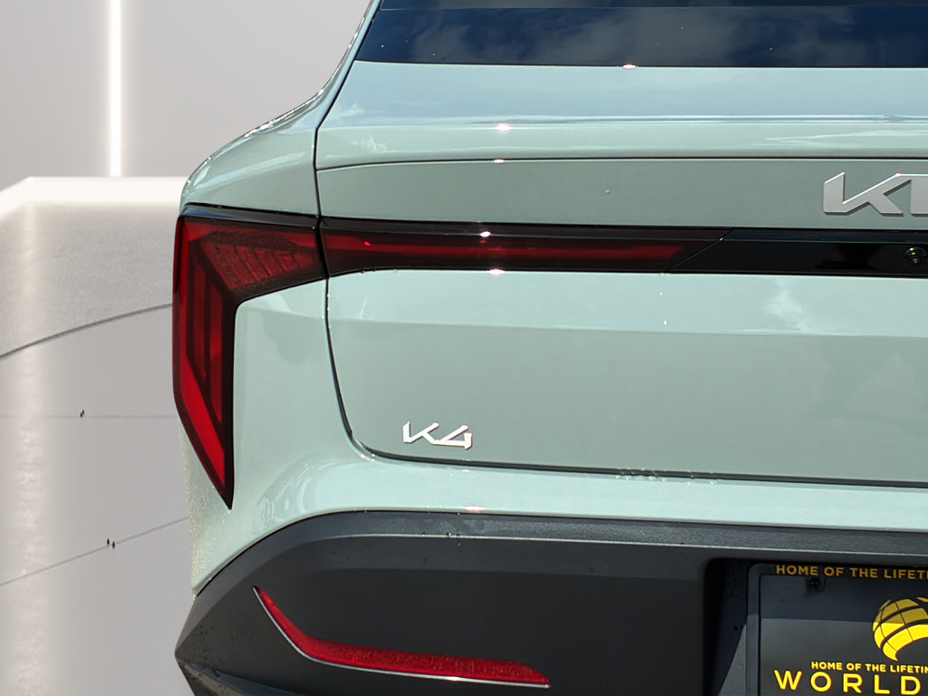 New 2026 Kia K4 FWD image 30