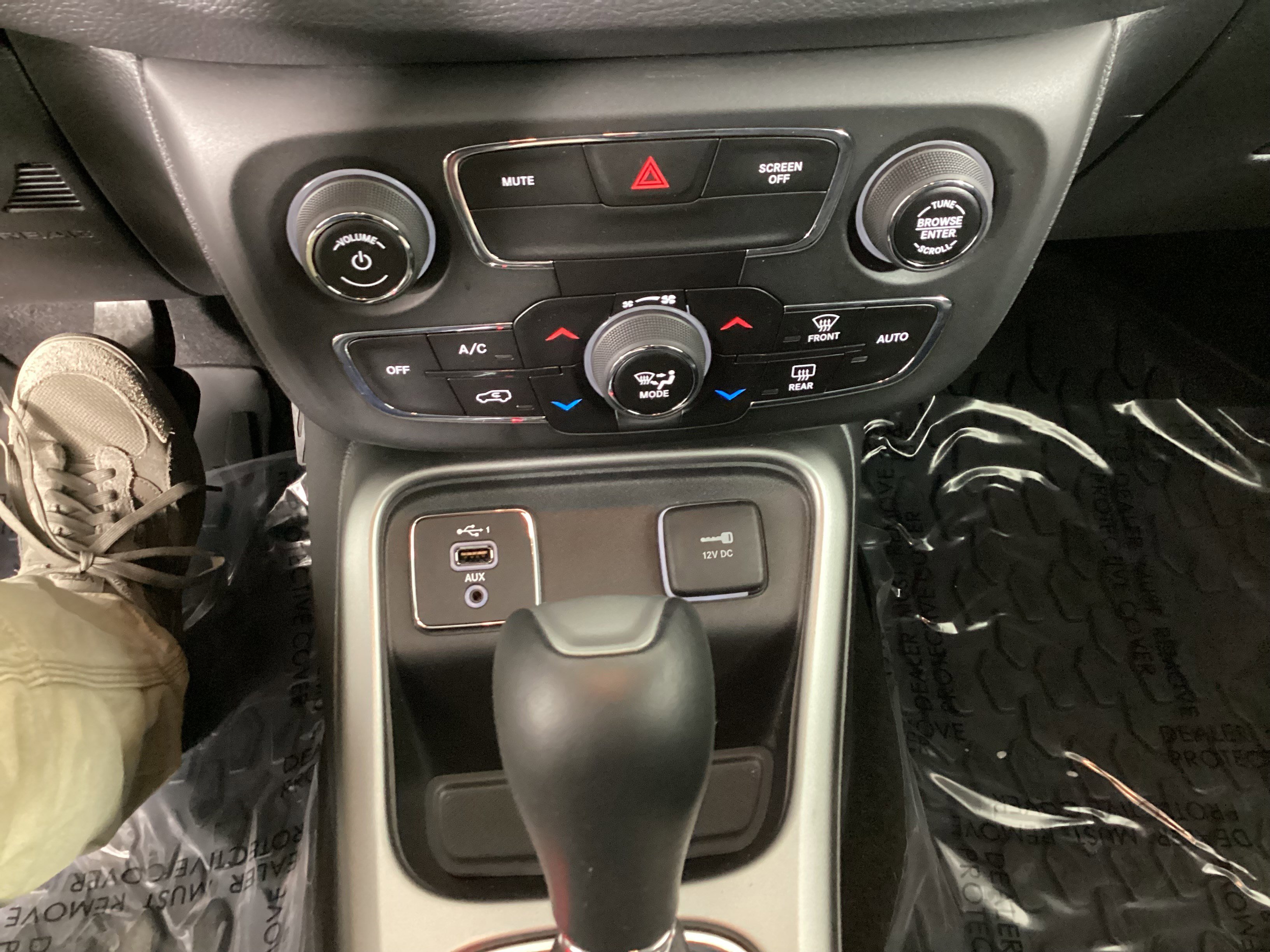 Used 2019 Jeep Compass Latitude image 20