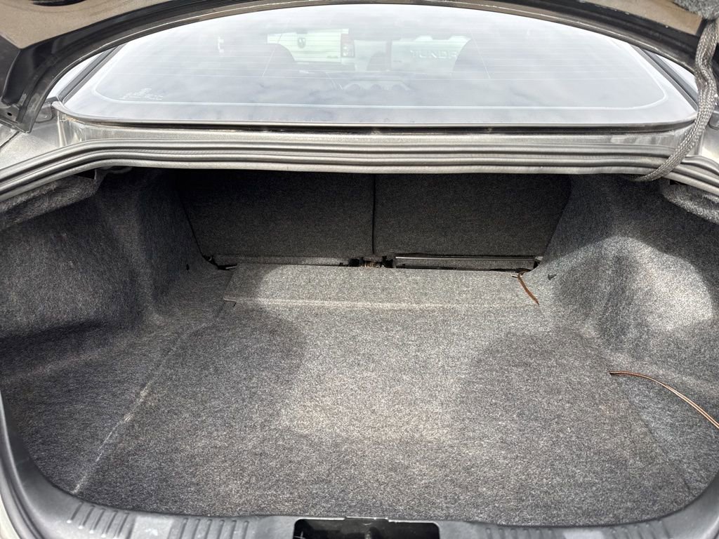 Used 2018 Ford Mustang GT image 11