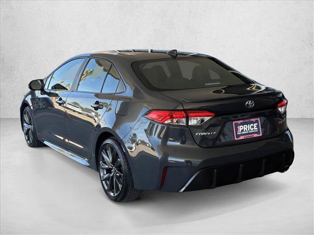 Used 2025 Toyota Corolla SE FWD image 3