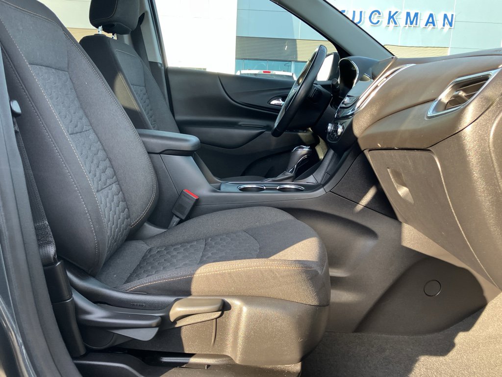Used 2019 Chevrolet Equinox LT w/ Sun & Navigation Package image 35